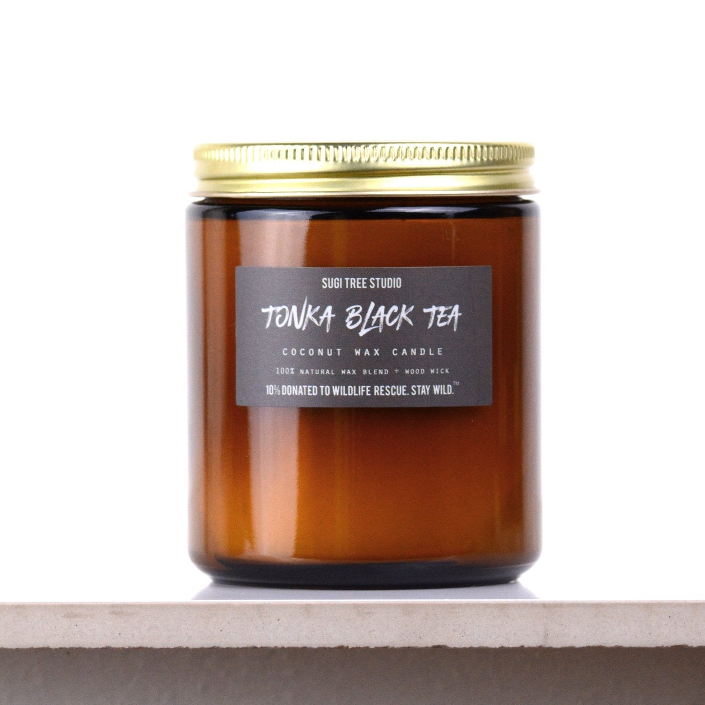 No. 13: Tonka Black Tea Wood Wick Candle